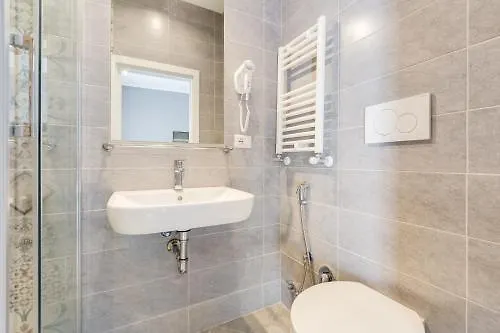 Ripetta Luxurious Bed & Breakfast 4*