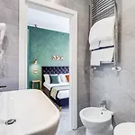 לינה וארוחת בוקר Ripetta Luxurious