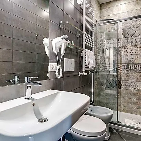 Ripetta Luxurious Bed & Breakfast 4*