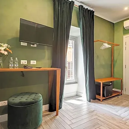 Ripetta Luxurious