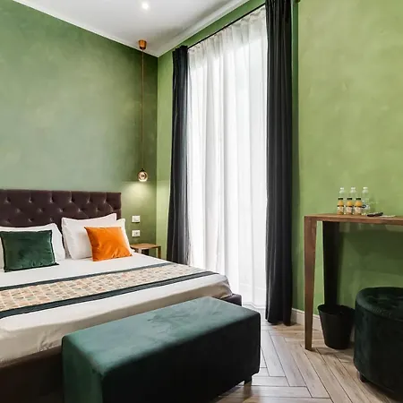 Ripetta Luxurious