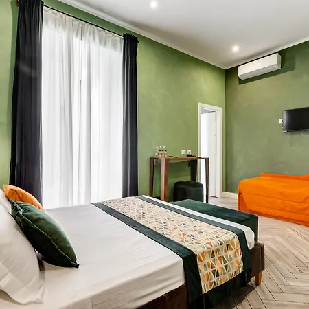 Ripetta Luxurious