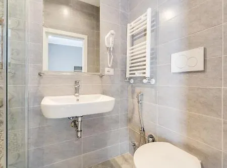 Ripetta Luxurious Bed & Breakfast 4*